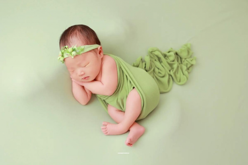 日喀则宝宝边吃边拉正常吗